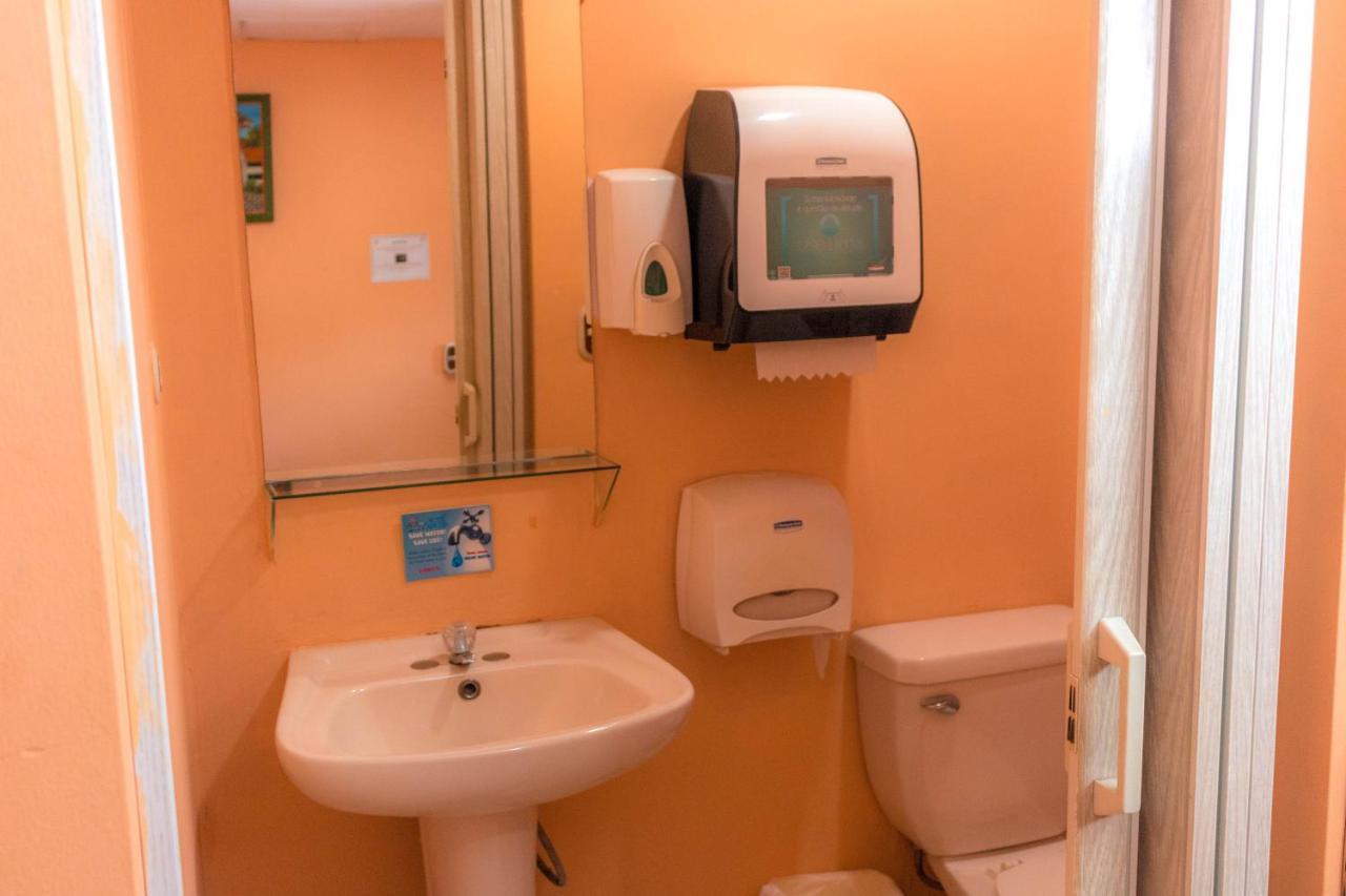 Ecotel Managua Bagian luar foto